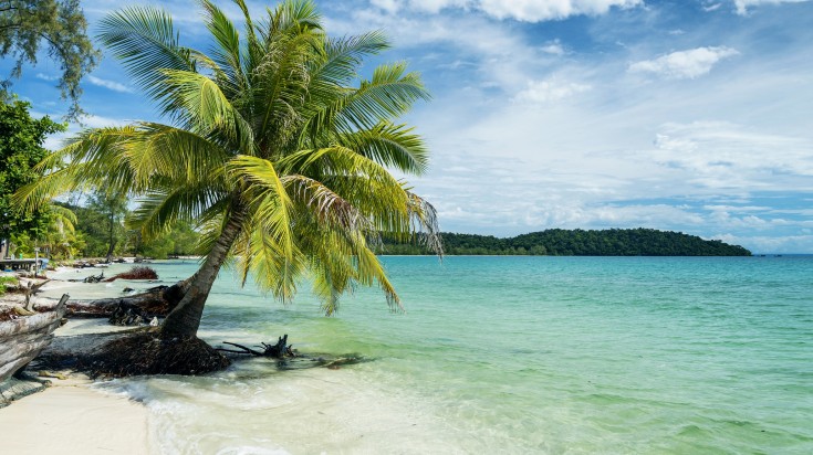 beautiful beaches in koh rang island