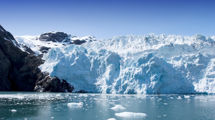  Hubbard Glacier at Alaska.