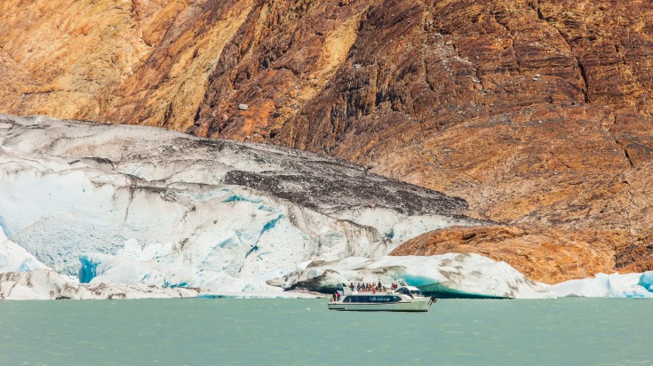 Viedma Glacier boat tours