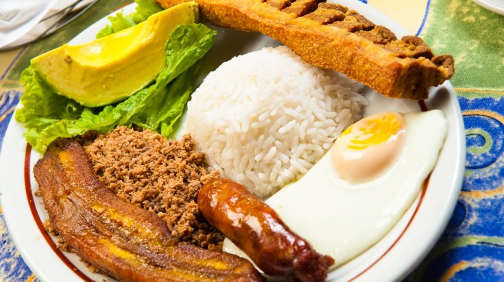 Bandeja Paisa, Colombian food