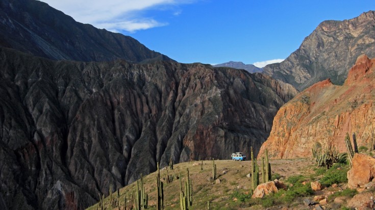 Cotahuasi Canyon trekking trail