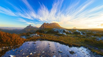 Cradle Mountain is one of the best points of interest in Tasmania.