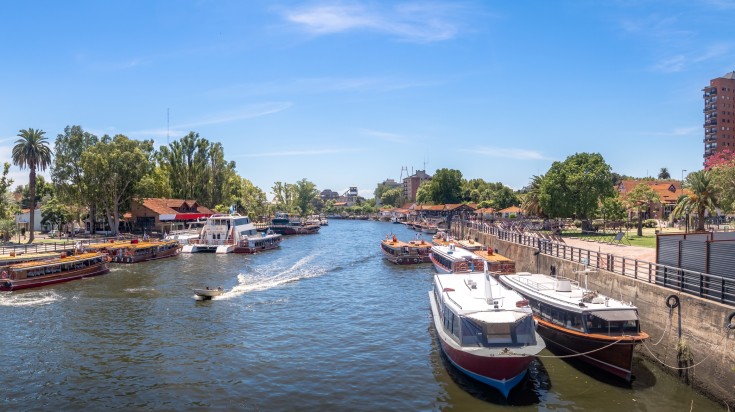 Panoramic view of boats at Tigre river during a clear day.