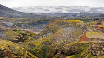 Fimmvorduhals hike trail in Iceland