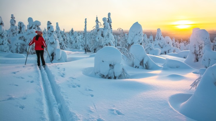 cross country skiing in Finland in December