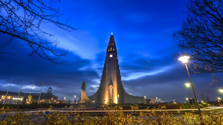 Visiting Hallgrimskirkja Cathedral is a thing to do in Reykjavik