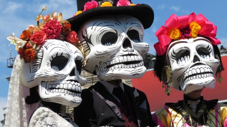 Halloween like traditions around the world Mexico