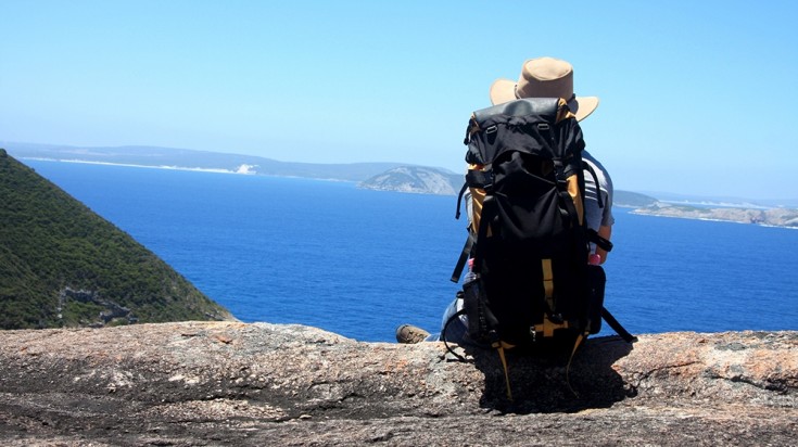 Things to do in Australia include hiking in different trails. The best thing to do in Australia to discover this country is hiking.