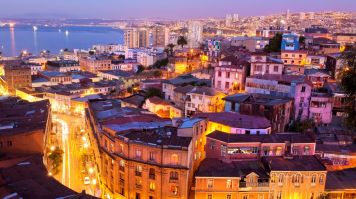 Valparaiso in one of Chile's biggest cities One can travel either from a bus or a car from Santiago to Valparaiso