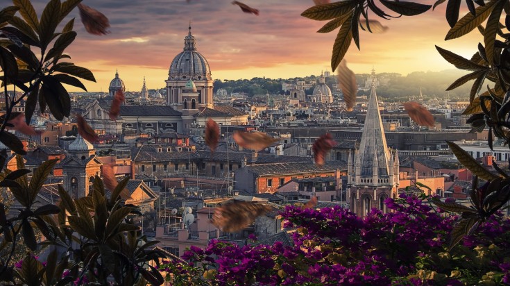 The autumn sunset in the Rome cityscape