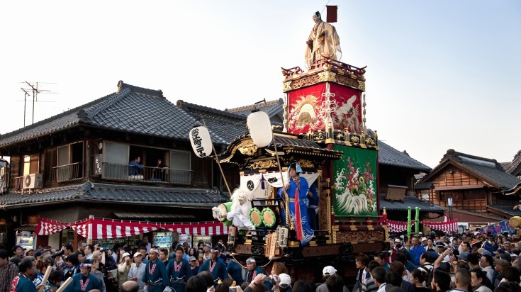 Watch the Kawagoe Festival where people carry chariots on their shoulders.