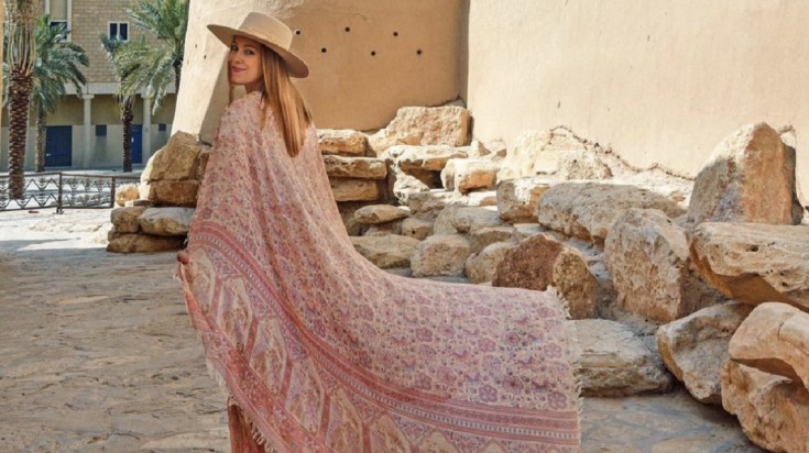 Jennifer Tuffen basks in the mesmerizing beauty.