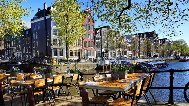 Enjoying a nice meal outdoors is one of the things you can do while visiting the Netherlands in July. 