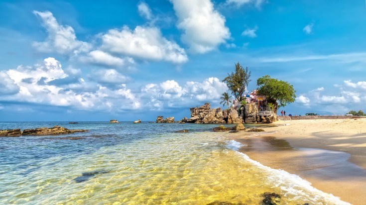 Phu Quoc Sea on a sunny day.