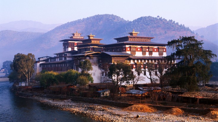 Punakha Dzong is the administrative center of the Punakha district.