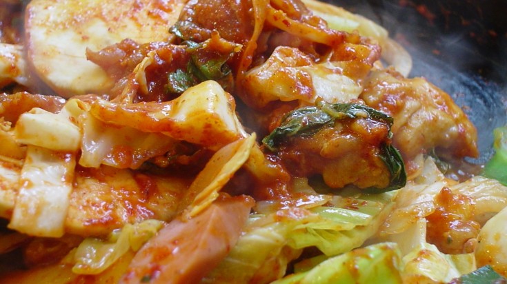 Dakgalbi is a flavourful street food found in Seoul