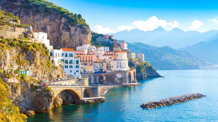 Picturesque cityscape of Sorrento, Amalfi Coast. Get awe-struck by the beauty of Sorrento!