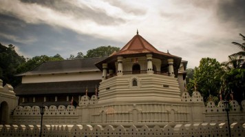 Sri Dalada Maligawa is the home for a sacred relic: a tooth of the Buddha Scared Tooth Relic Sri Lanka