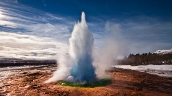 Strokkur geyser in Iceland erupts every 8 - 10 minutes