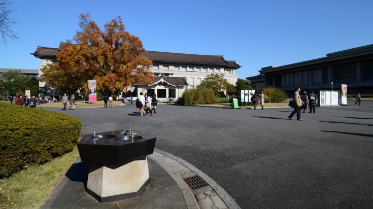 Visiting the Tokyo National Museum, the oldest and the largest museum in Japan is one of the most intersting things to do in Tokyo if you're a history buff.