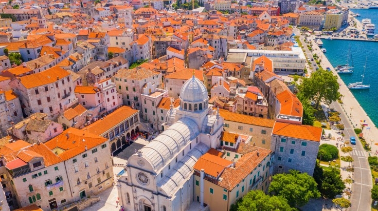 Town center and the cathedral of St. James in Šibenik.