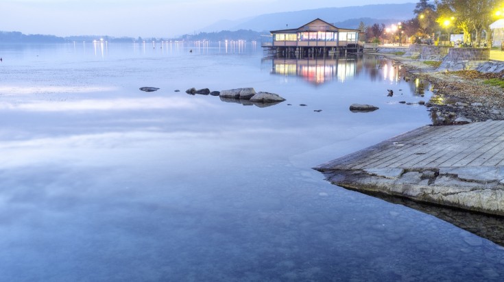 Whether you want to sail, swim, wake board or just enjoy some time in solitude in the lake, there is something for everyone in Lake Viverone. The Viverone lake in the foot of Alps is a huge expanse of Spring water.