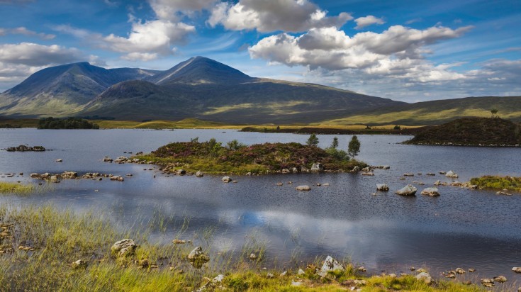 The lakes of Lochan na h-Aclaise on the vast bogs of Rannoch Moor