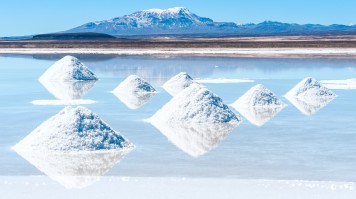 The salt flats of Salar de Uyuni.