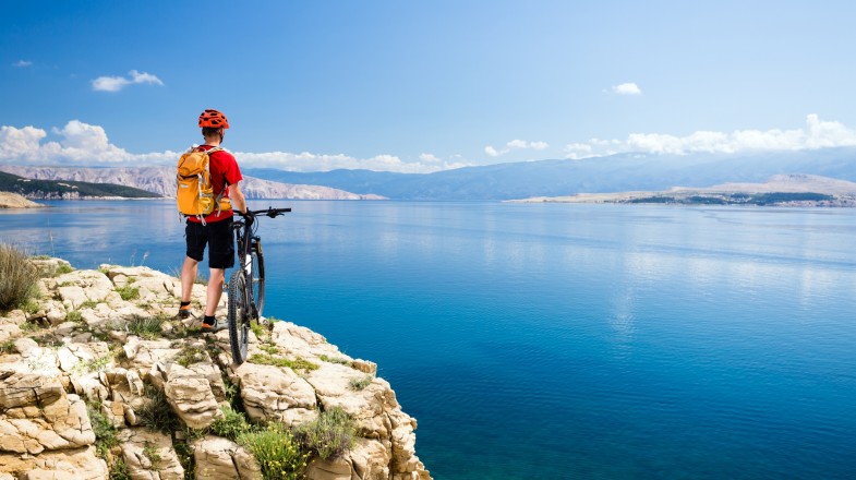 16 Best Bike Trails Around the World