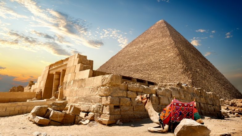 Pyramid in Egypt during the day.