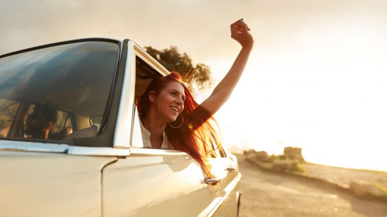Driving in a car is one of the best ways to get from Santiago to Valparaiso