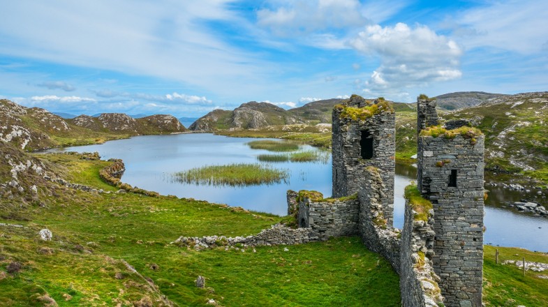 Visit the Ruins of Three Castle Head, County Cork, during your one week in Ireland.
