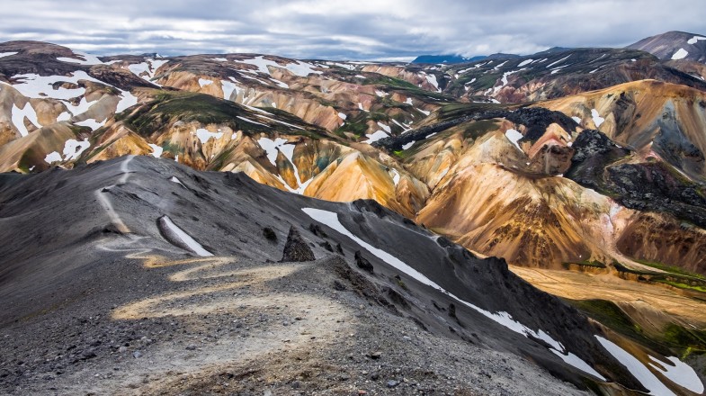 The rolling hills of Laugavegur trail make for a postcard perfect picture.