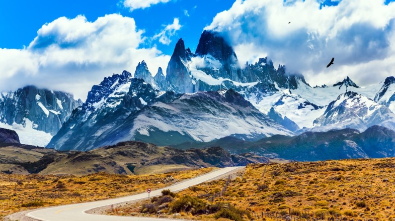 The breathtaking backdrop of  Mount Fitz Roy on your Argentina and Chile tour.