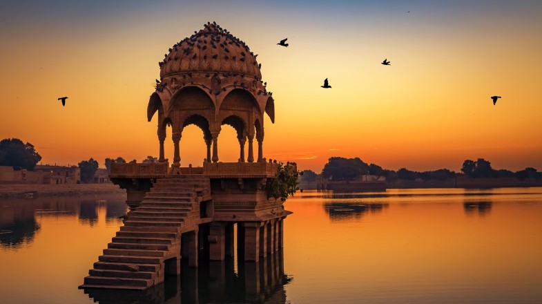 India in October: Good Weather, Great Prices