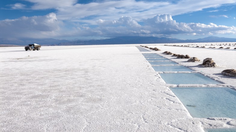 Las Salinas Grandes: A Scenic Day Trip