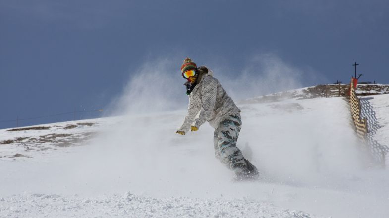 Outdoor activities in Chile for adventurers are aplenty. Skiing is one of the many adventures that await in Chile.