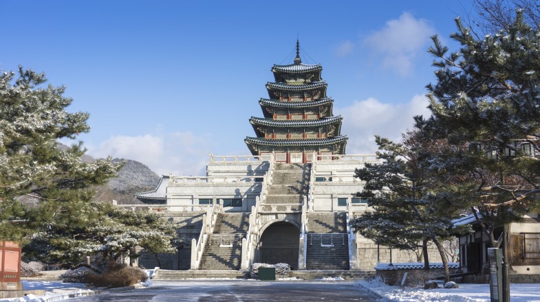 South Korea in November: Weather, Snowboarding and More!