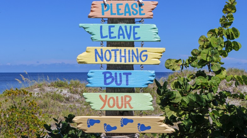 Sign board encouraging sustainable travel