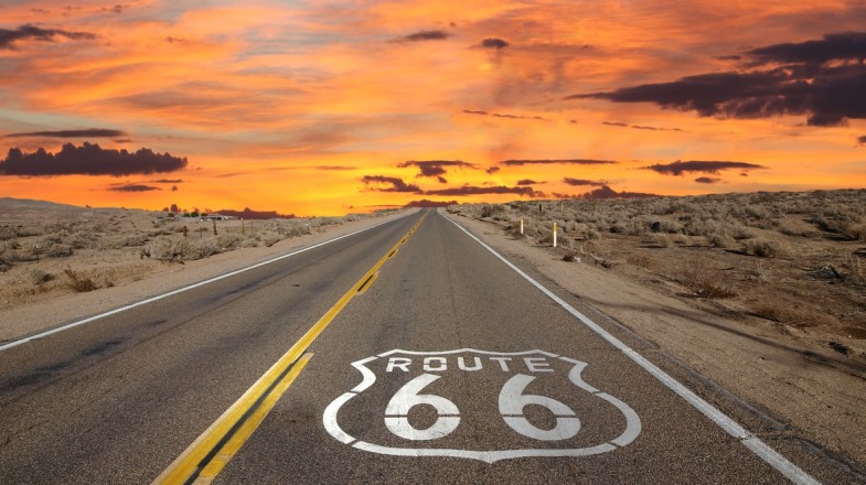 On the Road: The Ultimate Guide to US Route 66 Road Trip