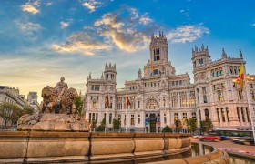 Explore Walking Trails in Madrid