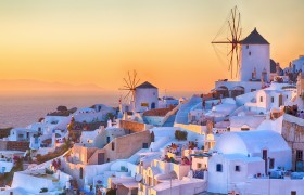 Enjoy the Nightlife at Mykonos