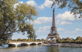Marvel At the Captivating Beauty of Paris